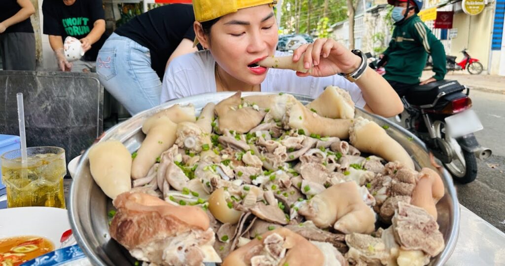 Kết Quả Khám Sức Khỏe Bất Ngờ Của "Nữ Vương Lòng Se Điếu" Nga Sumo
